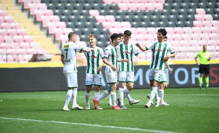 Bursaspor 5 yıl aradan sonra deplasmanda 5 gol attı