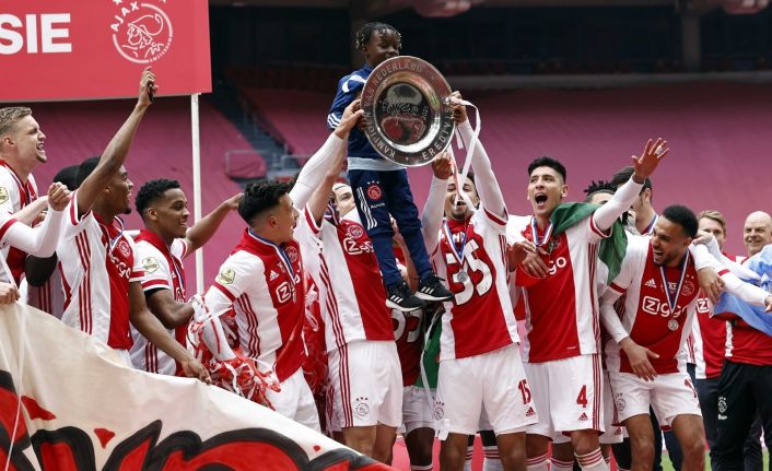 Hollanda’da şampiyon Ajax!