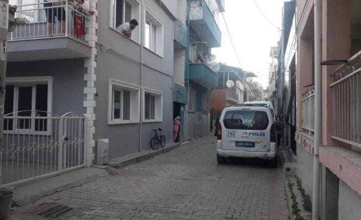 İzmir’de alacak verecek cinayetinin şüphelisi tutuklandı