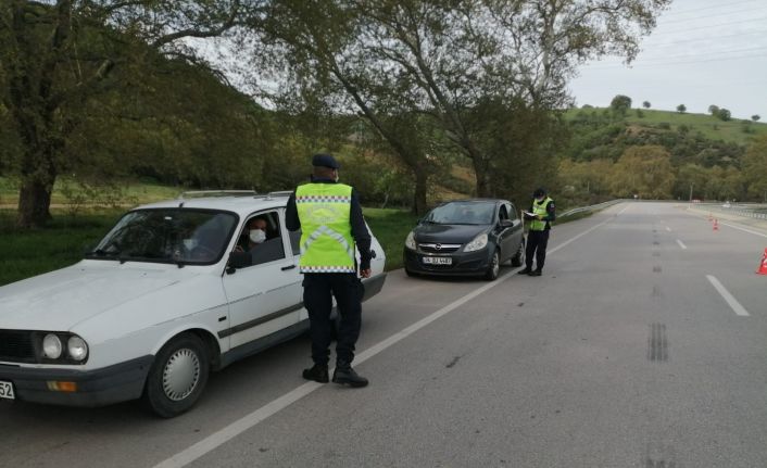 Jandarma Çan’da denetimlerini sürdürüyor