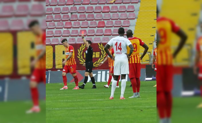 Kayserispor 7 kırmızı kart gördü