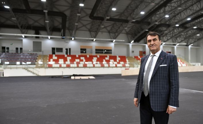 Osmangazi atletizm salonu açılış için gün sayıyor