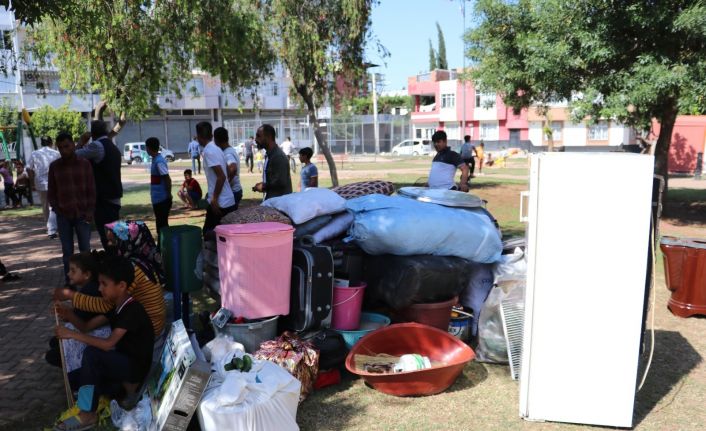 Sokakta kalan aileye Kaymakamlık sahip çıktı