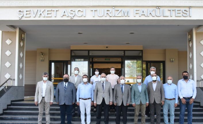 Bafra Turizm MYO’da devir teslim