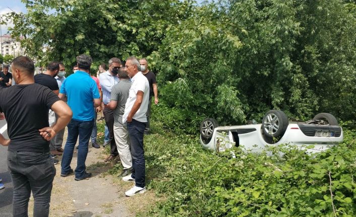 Ehliyet sınavında sürücü adayının kullandığı araç takla attı