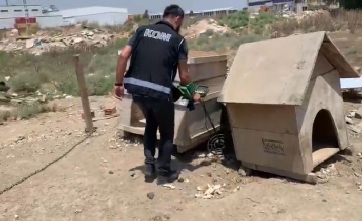 Köpek kulübesinin altındaki kaçak akaryakıt dedektörle bulundu