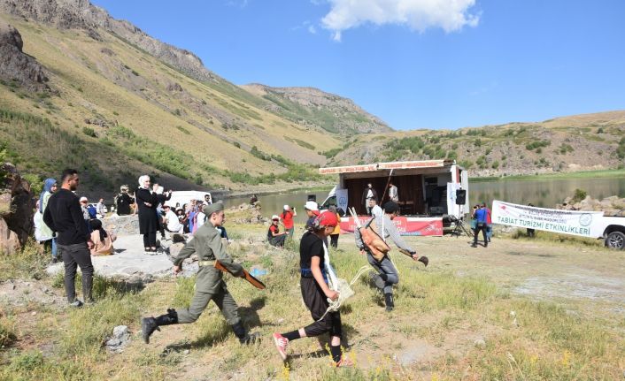 Nemrut’ta tiyatro ve müzik etkinliği