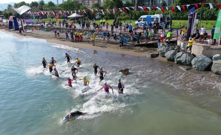 Triatlon yarışmasında ilginç olay