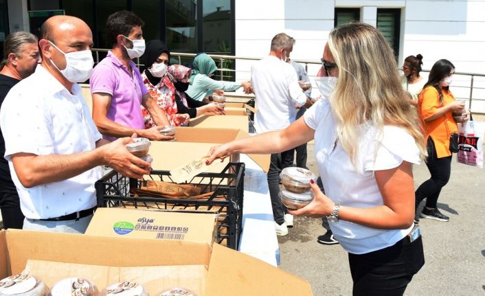 Altınova’da aşure coşkusu