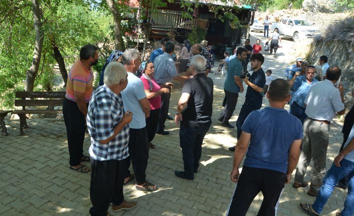 Başkan Özgan: "Vatandaşlarımızı kucaklamaya devam edeceğiz"