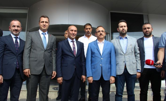 Başkan Soyer’den AK Parti’li Sürekli’ye iadeiziyaret