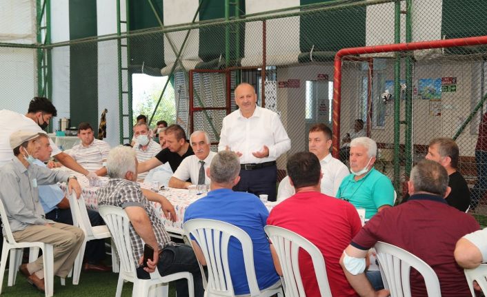 Başkan Tavlı: “Ünye’yi yol yatırımlarında geleceğe taşıyoruz”