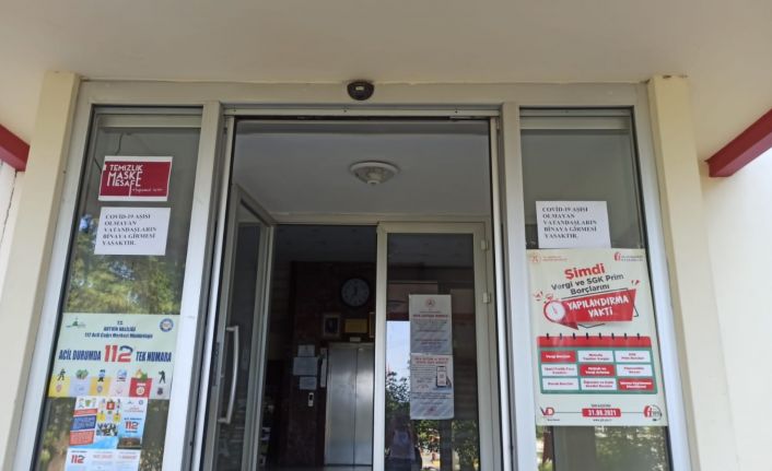 Belediye girişlerine getirilen aşı zorunluluğu Numan Kurtulmuş’tan destek aldı