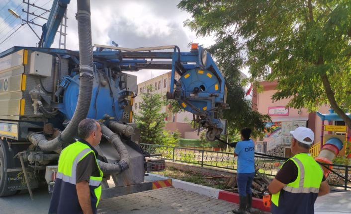 DİSKİ, selden etkilenen Türkeli’de çalışmalarına devam ediyor