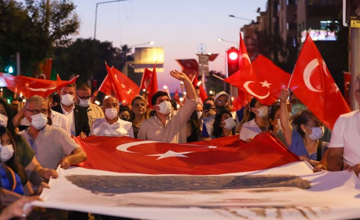 İzmir’de 30 Ağustos coşkusu gün boyu sürdü