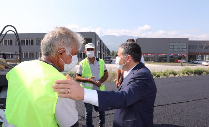 Sanayi bölgesinde asfaltlama başlatıldı