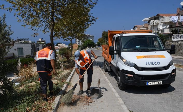 Kuşadası Belediyesi’nin acil müdahale ekibi 900 talebi çözüme kavuşturdu