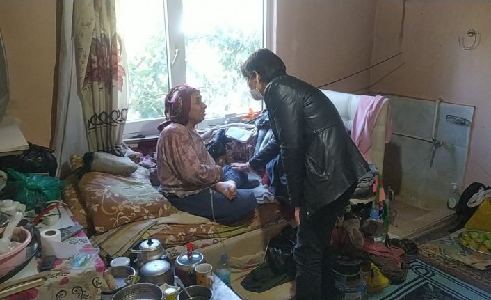 Bu ilçede yaşlı ve bakıma muhtaç vatandaşlar yalnız bırakılmıyor