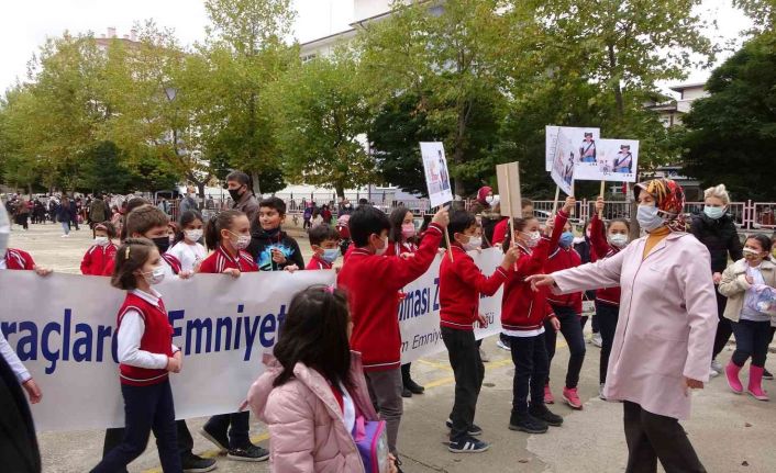 Çorum’da okul servislerinde emniyet kemeri uygulaması