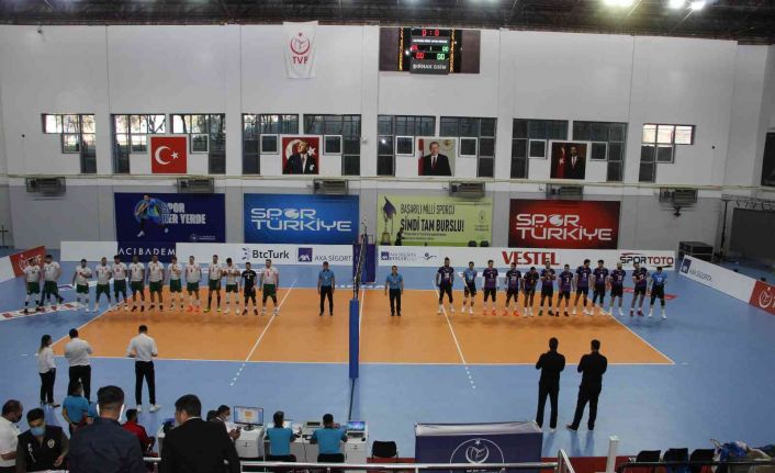 Efeler Ligi: Cizre Belediyespor: 3 - Afyon Belediye Yüntaş: 0