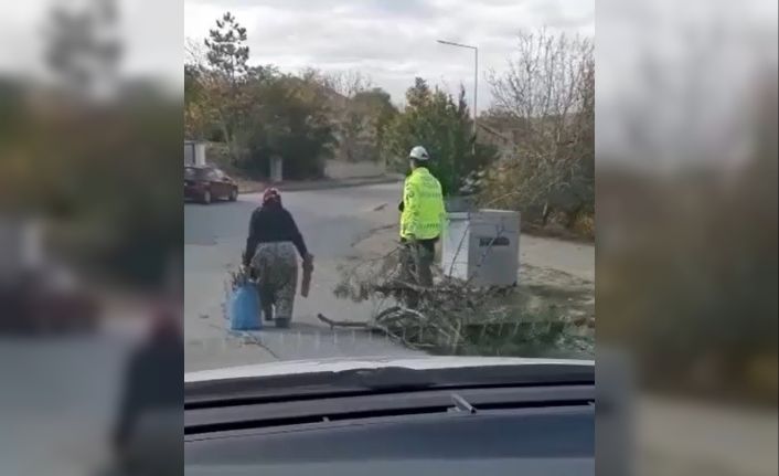 İzleyenlerin yüreğini ısıtan görüntüler