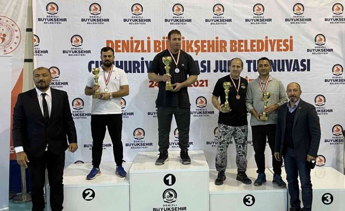 Manisalı judocular Denizli’de fırtına gibi esti