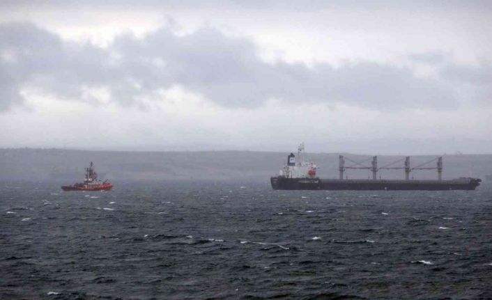 Marmara Denizi’nde kaza yapan gemilerde incelemeler sürüyor