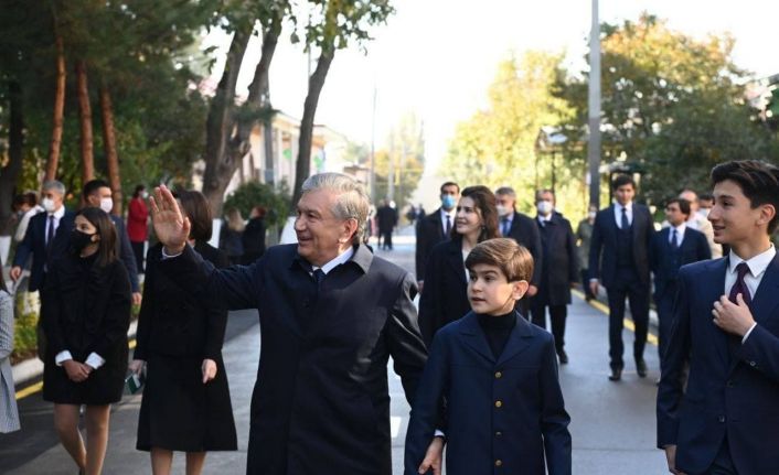 Özbekistan, cumhurbaşkanlığı seçimi için sandık başında