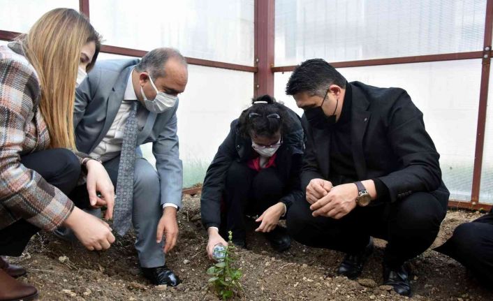 Aliağa’da ‘Okul Bahçemi Paylaşıyorum’ etkinliği