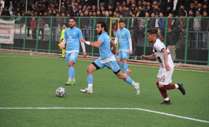 BAL: Fırat Üniversitesi: 4 - Kovancılarspor: 1