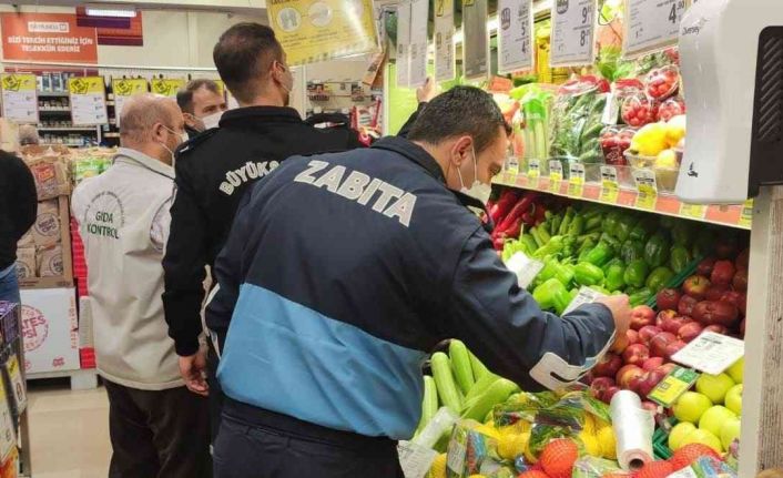 Bayraklı’da zabıtadan yılbaşı denetimi