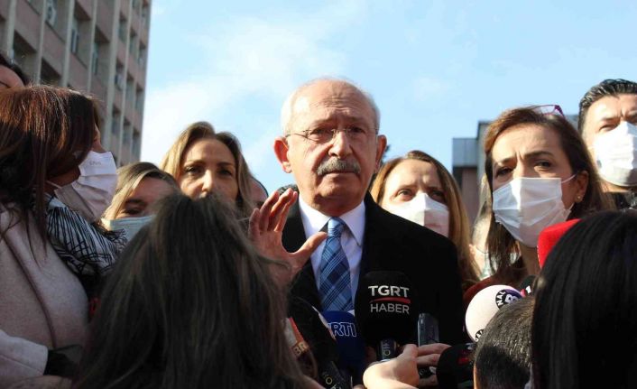 CHP lideri Kılıçdaroğlu, Milli Eğitim Bakanlığı binasına alınmadı