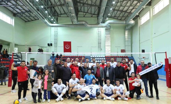 Develi Belediyespor evinde hata yapmadı