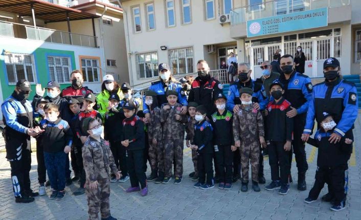 Elazığ polisi özel ve engelli çocuklarla bir araya geldi