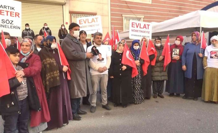 Evlat nöbetindeki baba Celil Begdaş’tan teklif