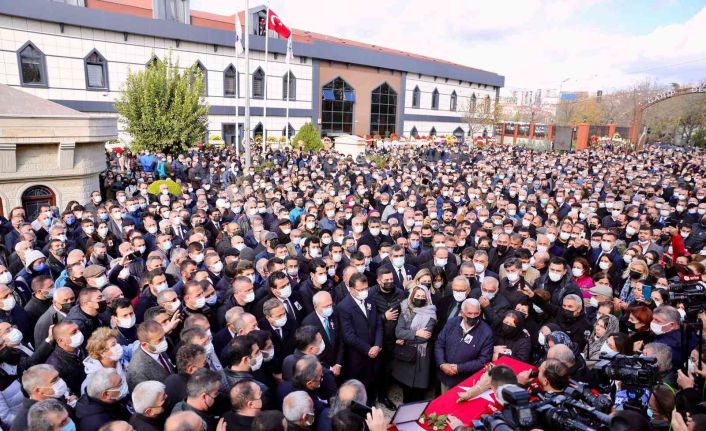 İmranlı Belediye Başkanı Murat Açıl son yolculuğuna uğurlandı