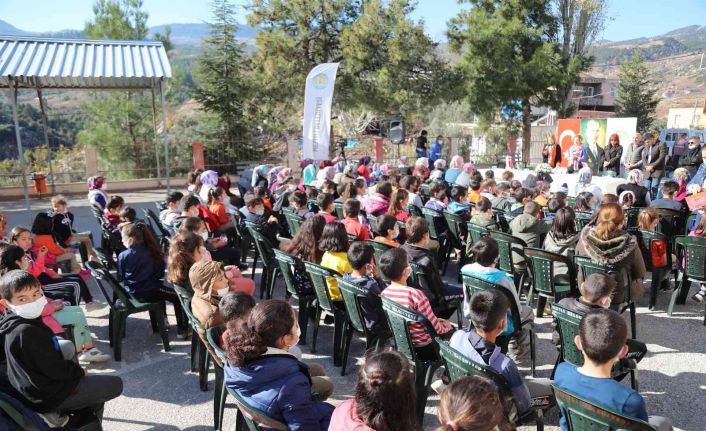 Kadın ve çocuklara şiddete karşı farkındalık eğitimi