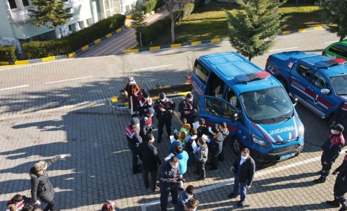 Kastamonu’da öğrencilere jandarmanın faaliyetleri anlatıldı