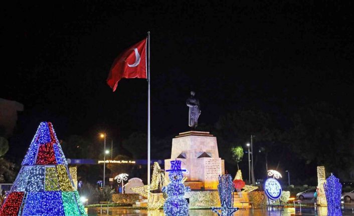 Menteşe’nin cadde ve sokakları yeni yıla hazır