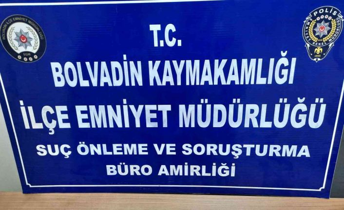 Sim kutusundan uyuşturucu çıktı