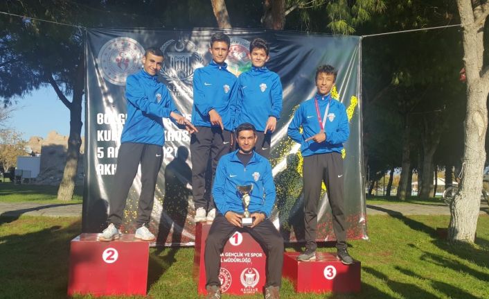 Simav İdman Yurdu Erkek Atletizm Takımı yarı finalde