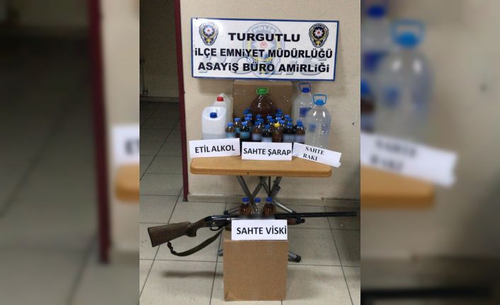 Turgutlu’da sahte alkol operasyonu: 6 gözaltı