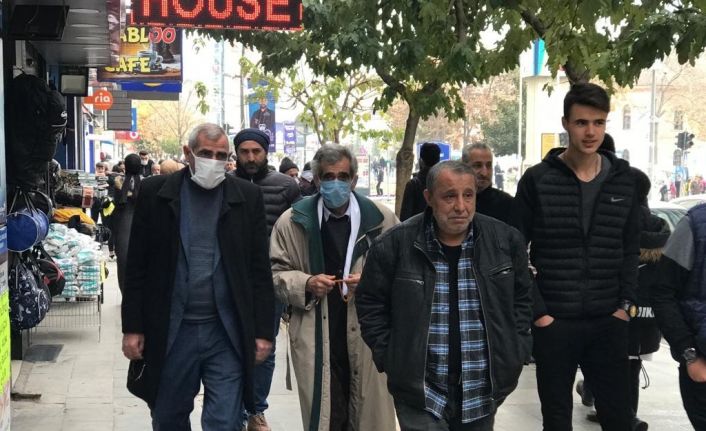 Vakaların düştüğü Elazığ’da vatandaşlardan "kurallara uyalım" çağrısı