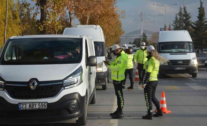 Van’da kış lastiği denetimi