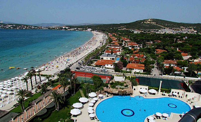 Çeşmeli turizmcilerden erken rezervasyon uyarısı