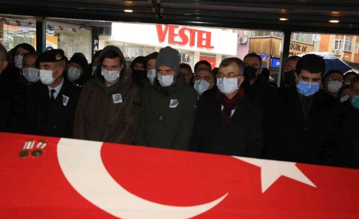 Kıbrıs Gazisi Fevzi Parlak Artvin’de son yolculuğuna uğurlandı