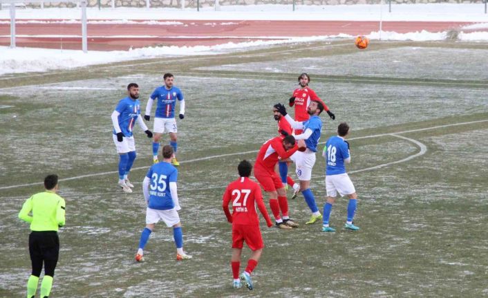 TFF 3. Lig: Karaman Belediyespor: 0 - Çatalcaspor: 2