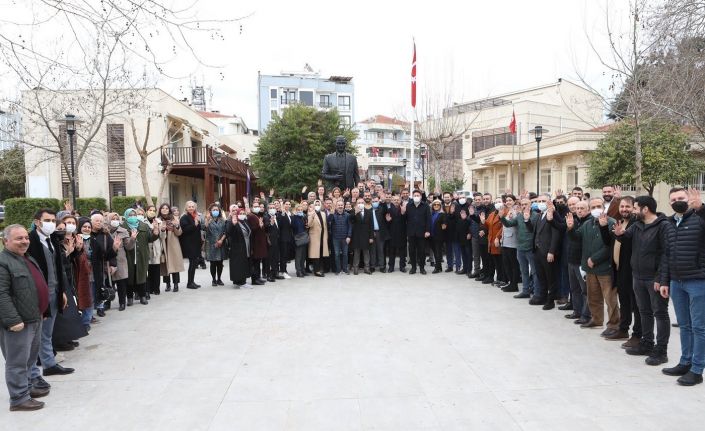 AK Parti İzmir, 300 kişilik kadroyla Seferihisar’da