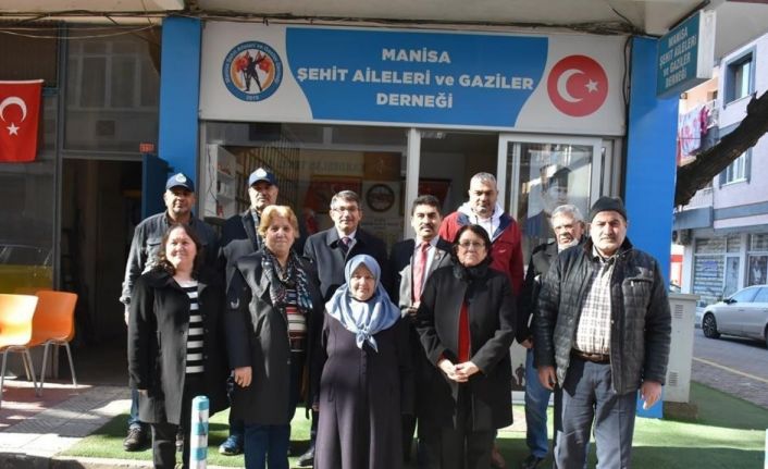 Başkan Çelik, şehit aileleri ve gazileri ziyaret etti