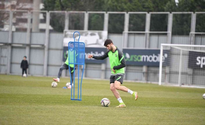 Bursaspor’da Tuzlaspor maçı hazırlıkları sürüyor